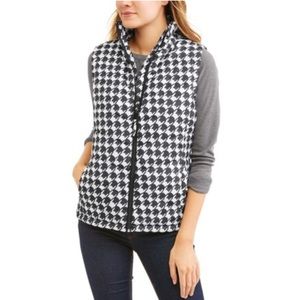 NWT Cat 🐈 patterned puffer vest by Jason Maxwell